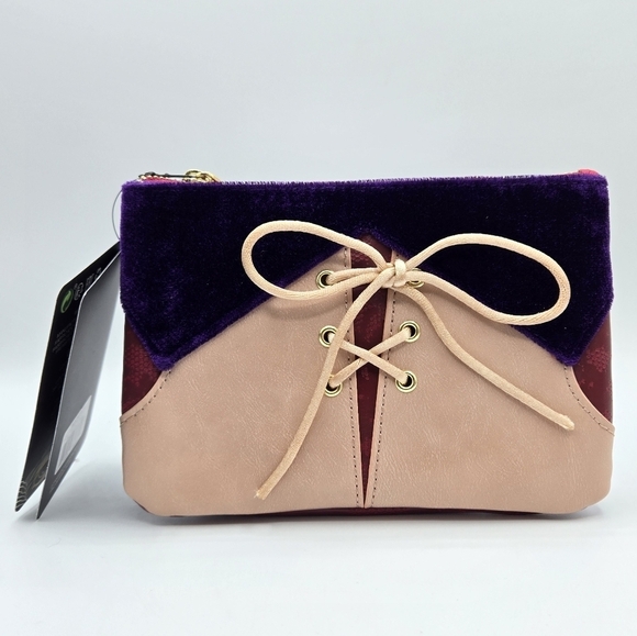Loungefly Hocus Pocus SARAH SANDERSON Velvet Pouch - Picture 4 of 8
